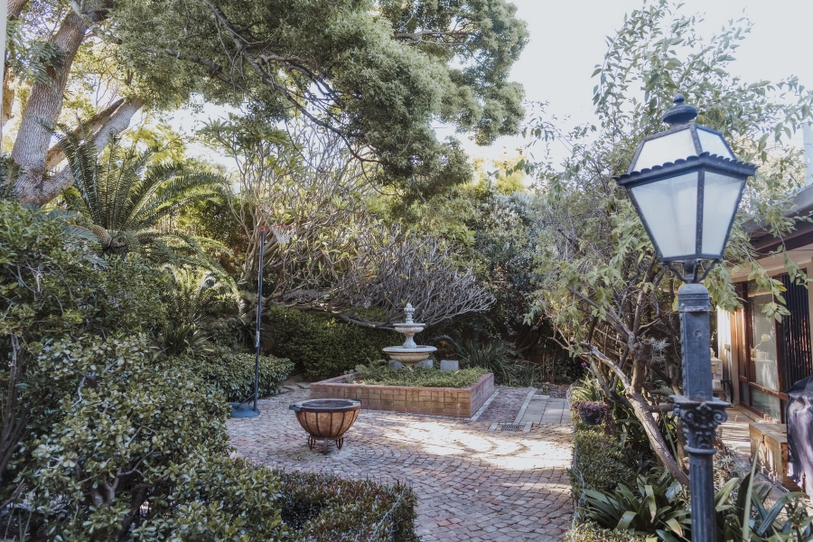 4 Bedroom Property for Sale in Buitenverwagting Western Cape